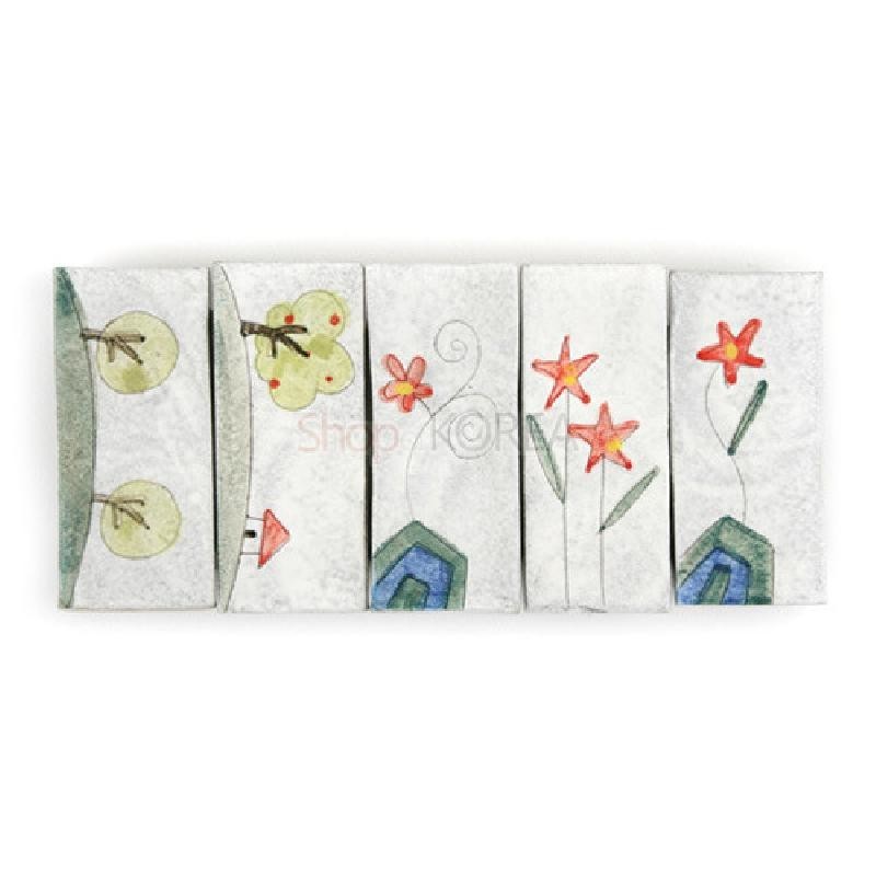 은은한 백색 바탕에 수채화풍 과일·꽃·나무 문양이 그려진 직사각형 도자기 수저받침 5p 세트.