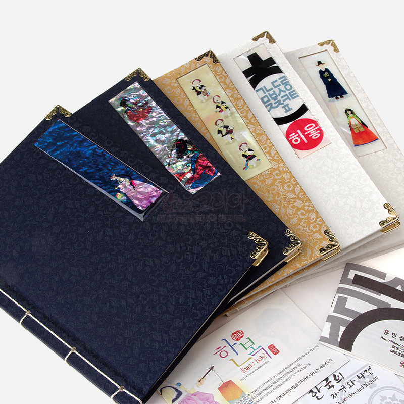 자개 상감 장식과 비단 재질 표지, 금속 모서리 장식이 조화를 이루는 전통 문양 오침노트.