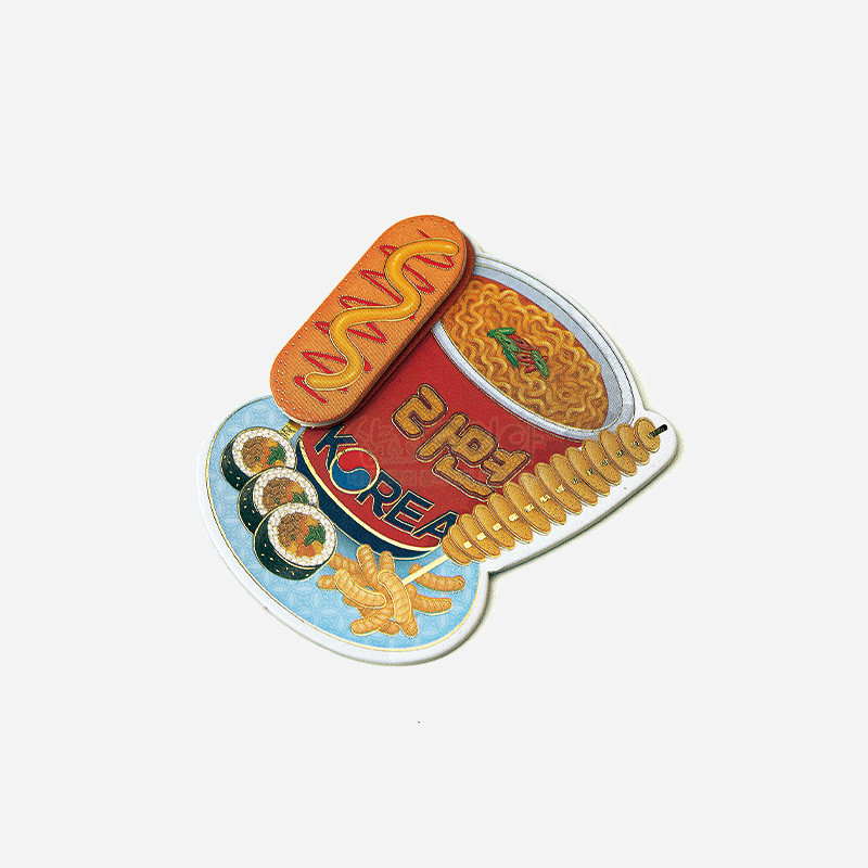 한국 길거리 음식인 라면, 떡꼬치, 김밥, 감자튀김을 컬러풀한 일러스트로 표현한 입체 플라스틱 자석. 한국 길거리 음식인 라면, 떡꼬치, 김밥, 감자튀김을 컬러풀한 일러스트로 표현한 입체 플라스틱 자석.