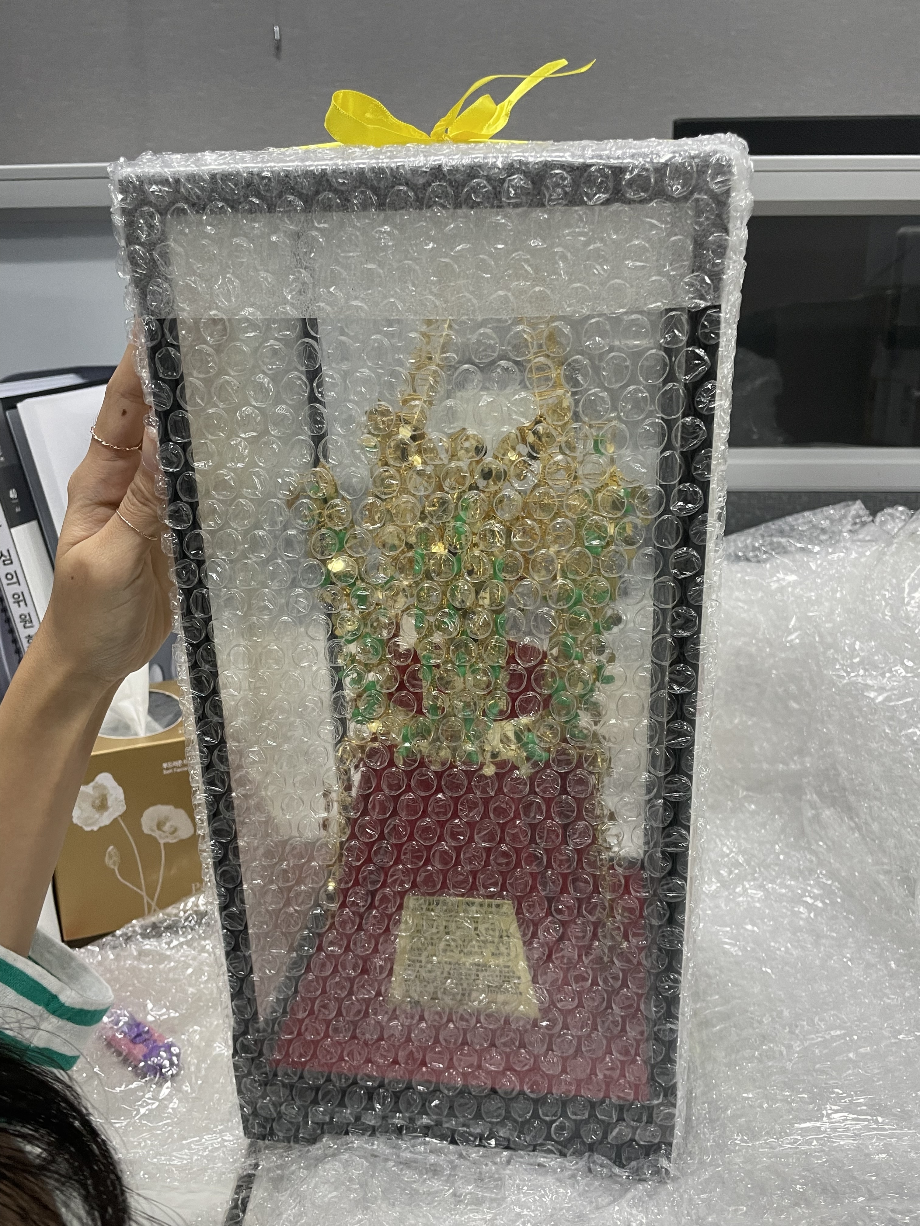 빠른 배송과 친절한 판매자님 덕분에 만족스러운 거래였습니다. 좋은 하루 보내세요, 감사합니