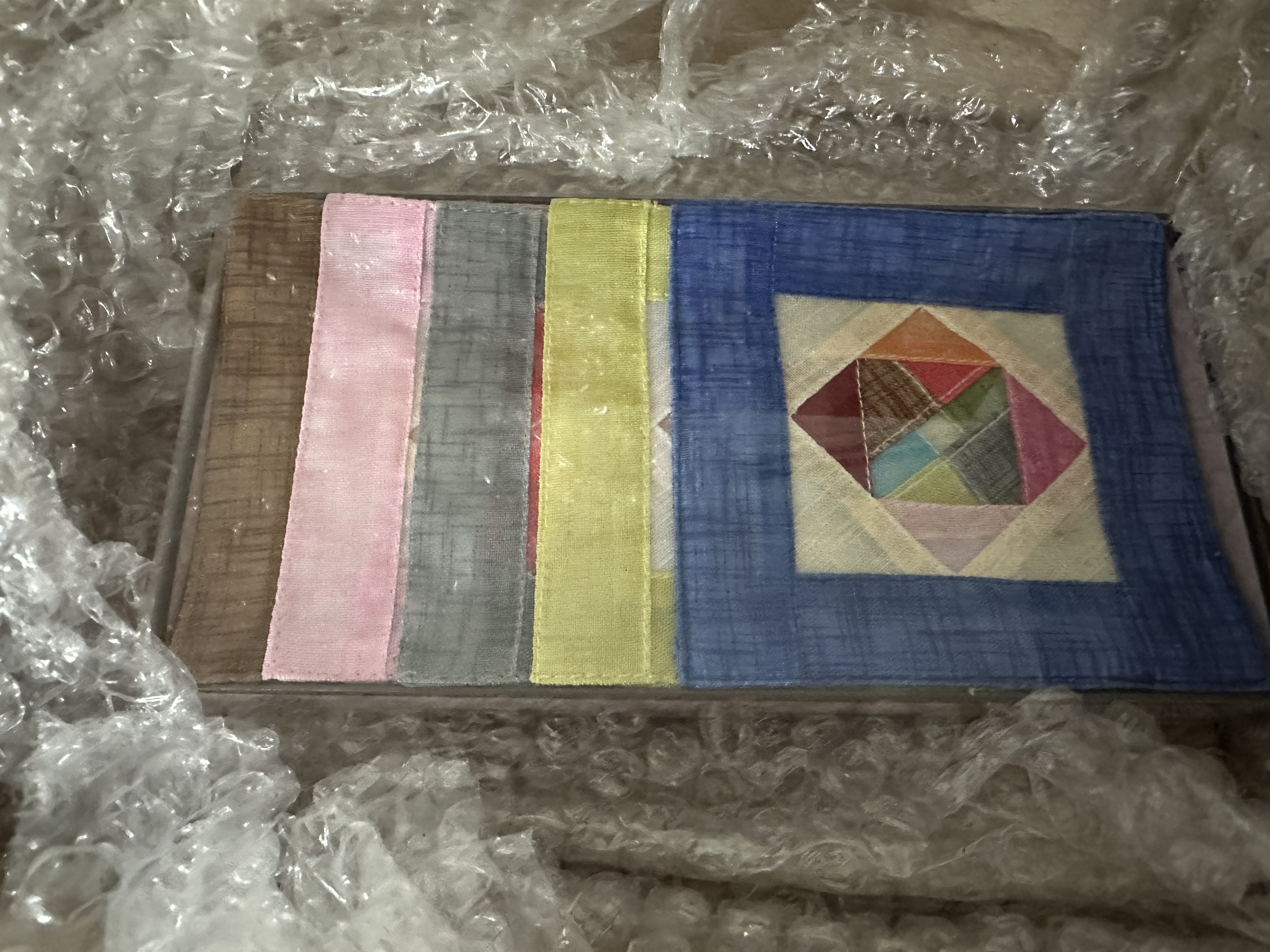 한지포장 추가했는데 그냥 왔습니다..