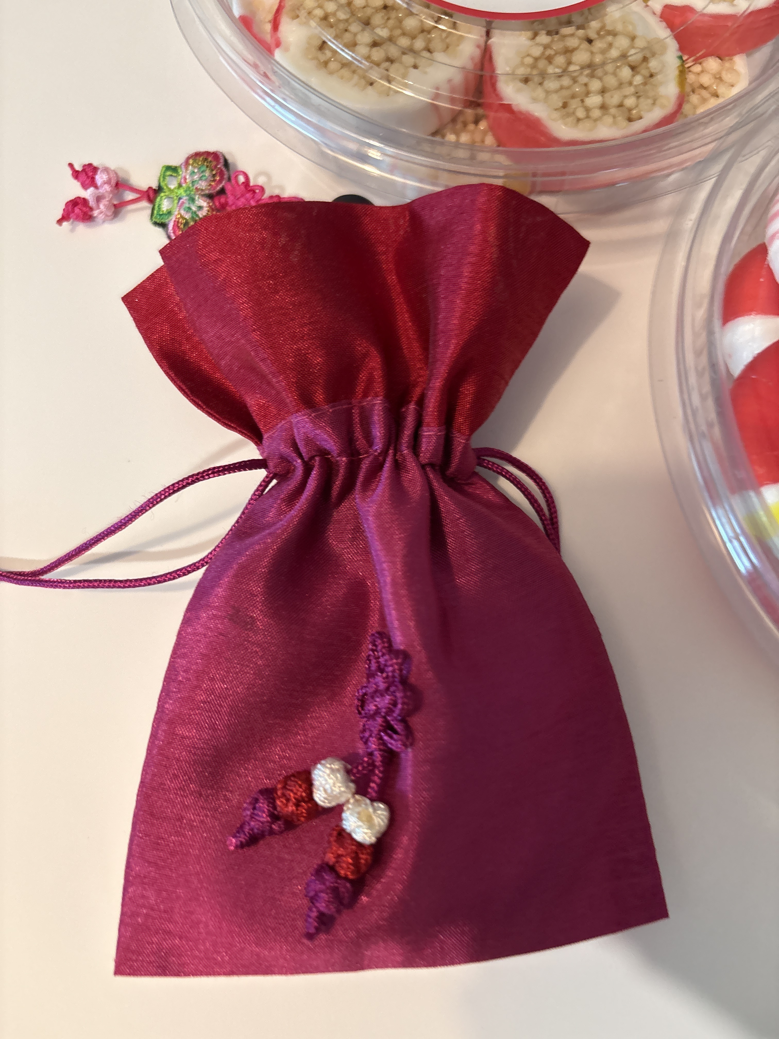 아기 돌촬영할때 스려고 규매햇어요