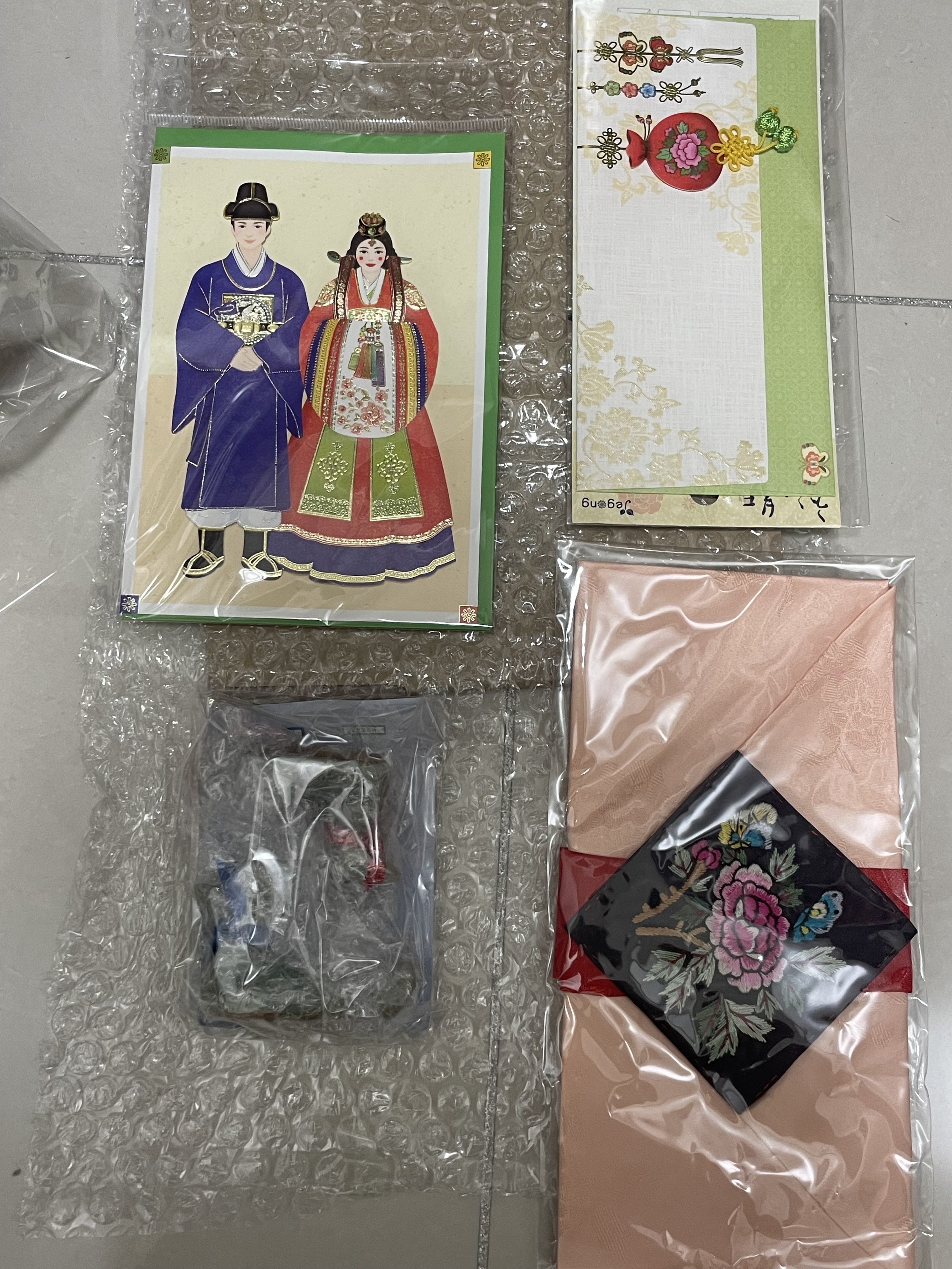 외국인 친구 결혼할때 축의금 봉투하려고 구매했어요