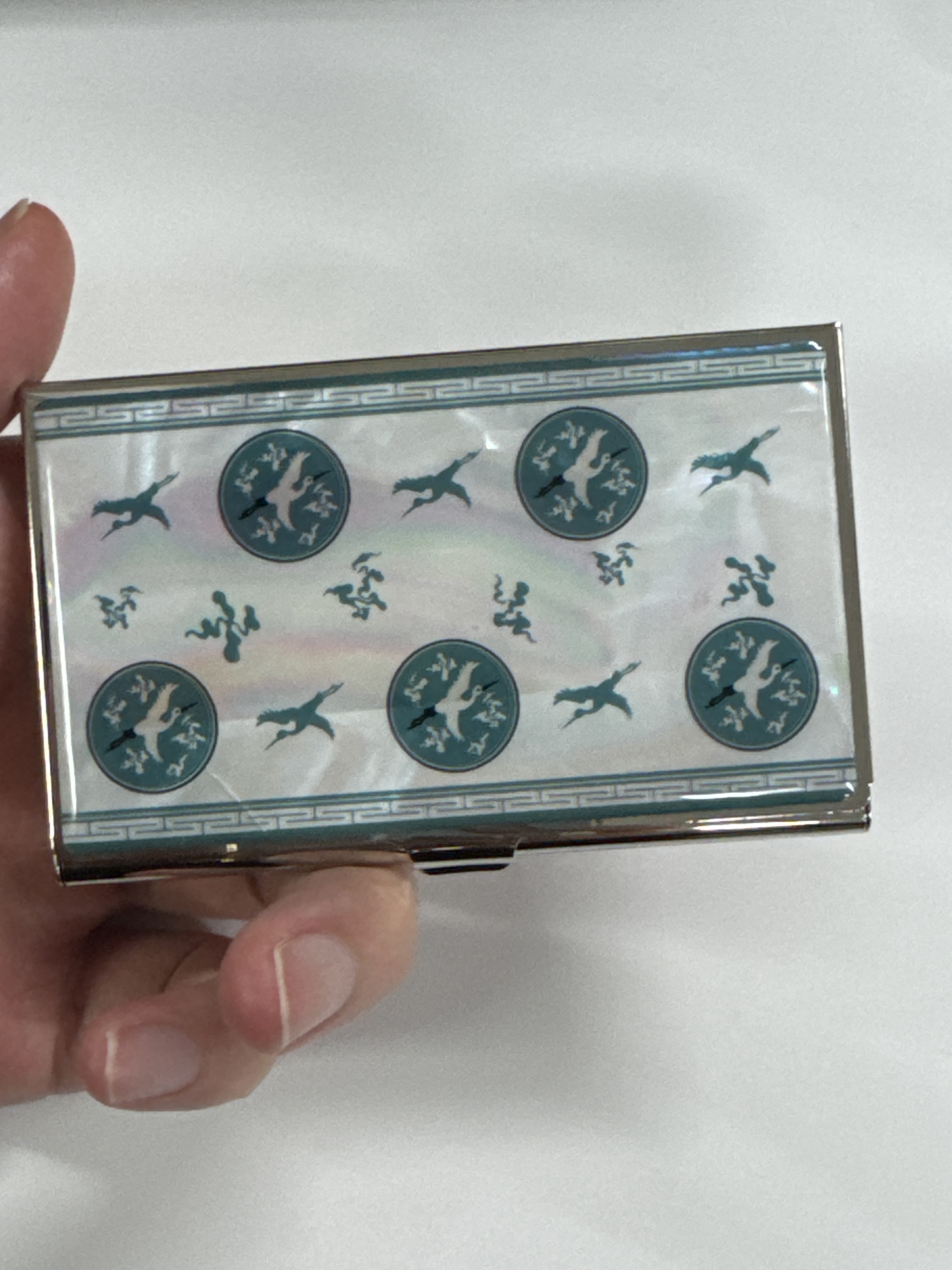 지인이 너무 좋아하네요! 마감도 완벽합니다!