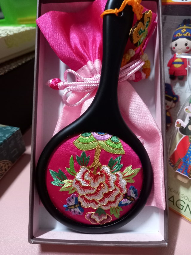 자수 주머니 거울-분홍색 리뷰 이미지