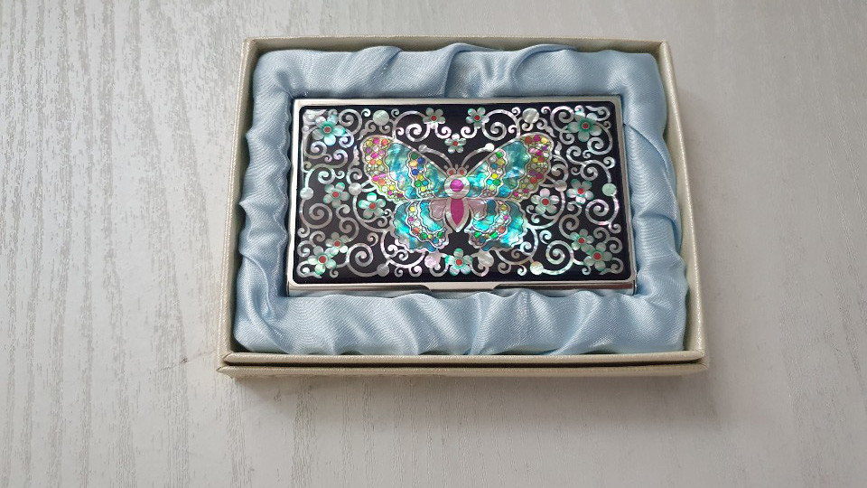 명함집-채색나비 리뷰 이미지