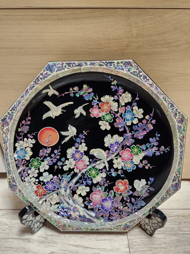 수작(秀作) 팔각쟁반中- 매화 리뷰 이미지