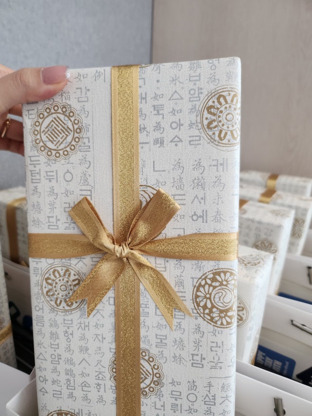 나전칠기 와인홀더 - 나비 무광(짙은갈색) 리뷰 이미지