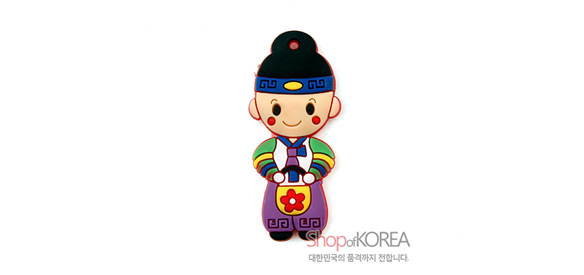 [텍스트: shop of KOREA 대한민국의 품격까지 전합니다.] 고무 재질 입체 신랑 전통인형 자석, 청색과 보라색 중심의 한복 색채와 꽃문양 장식 디자인