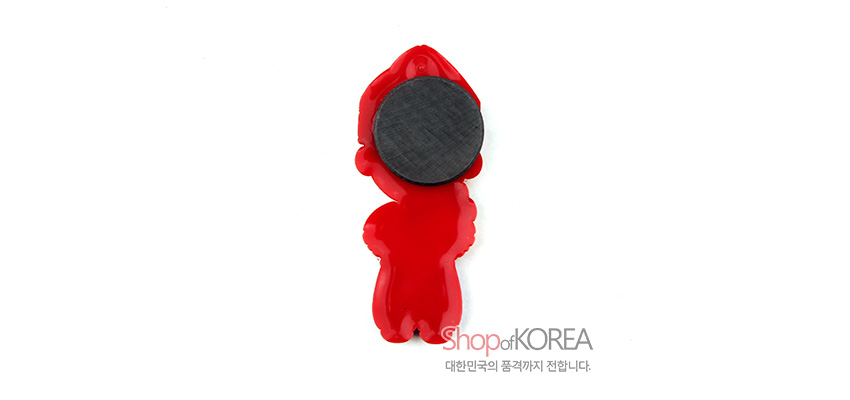 [텍스트: Shop of KOREA 대한민국의 품격까지 전합니다.] 붉은색 전통 인형 실루엣 플라스틱 재질, 뒷면 원형 자석 부착된 메모홀더 디자인 이미지