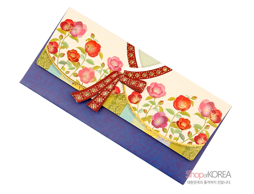 [텍스트: Shop of KOREA 대한민국의 품격까지 전합니다.] 붉은 꽃과 잎 문양, 금박 디테일, 전통 저고리 깃과 리본을 형상화한 한복 스타일 종이 돈봉투 디자인