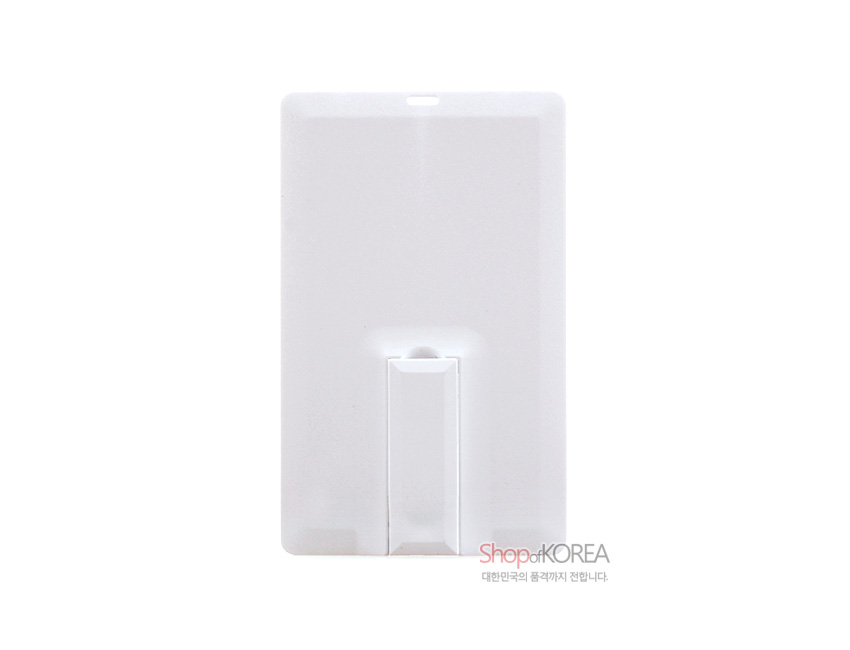 [텍스트: Shop of KOREA 대한민국의 품격까지 전합니다.] 무광 화이트 플라스틱 재질, 직사각형 카드형 USB 후면과 접이식 커넥터 구조 강조 이미지