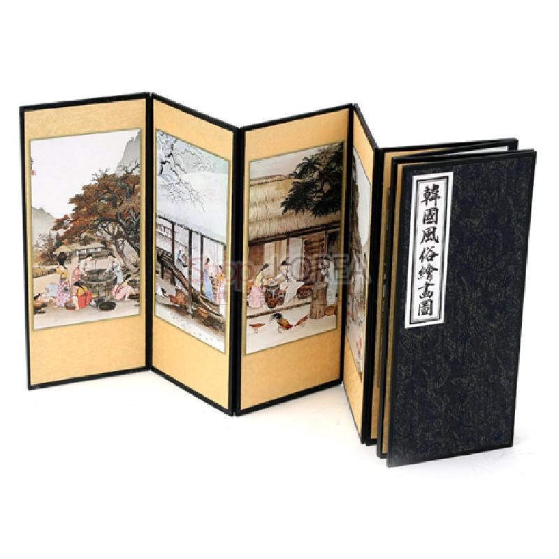 실크 재질 8폭 병풍, 담채 기법으로 그린 한국 풍속도와 금색 바탕, 흑색 전통 문양 표지 장식.