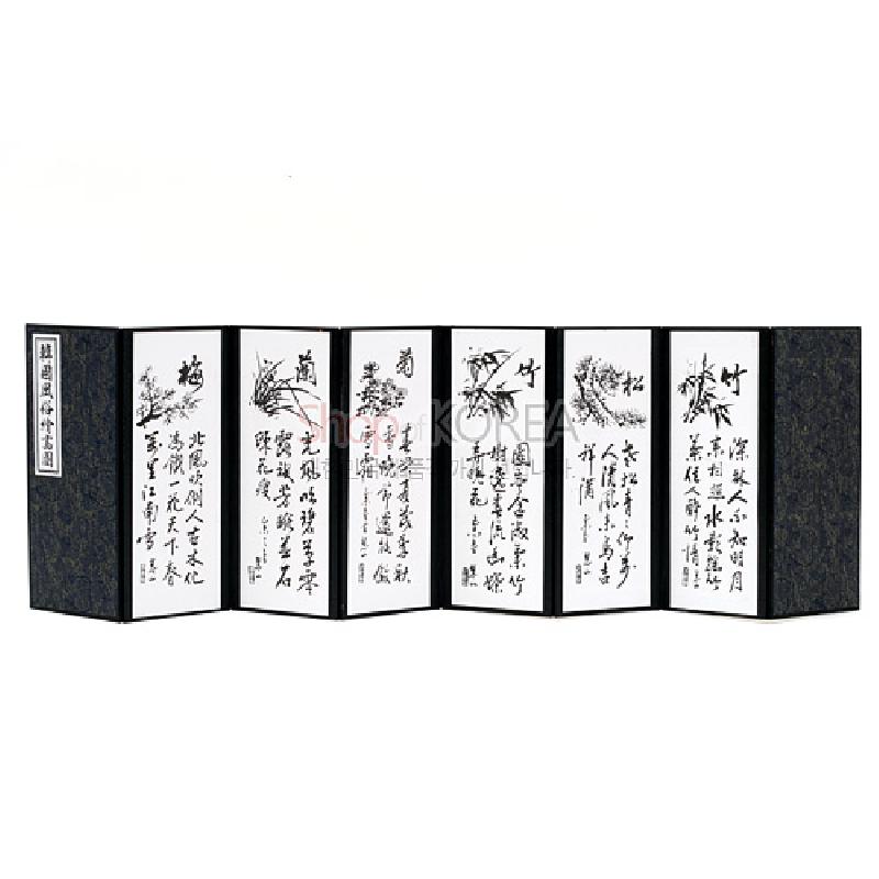 흰 비단 바탕에 수묵화 풍속도와 한글·한자 서예가 흑색으로 표현된 8폭 미니 병풍, 짙은 남색 전통 문양 배접이 특징인 실크 병풍.