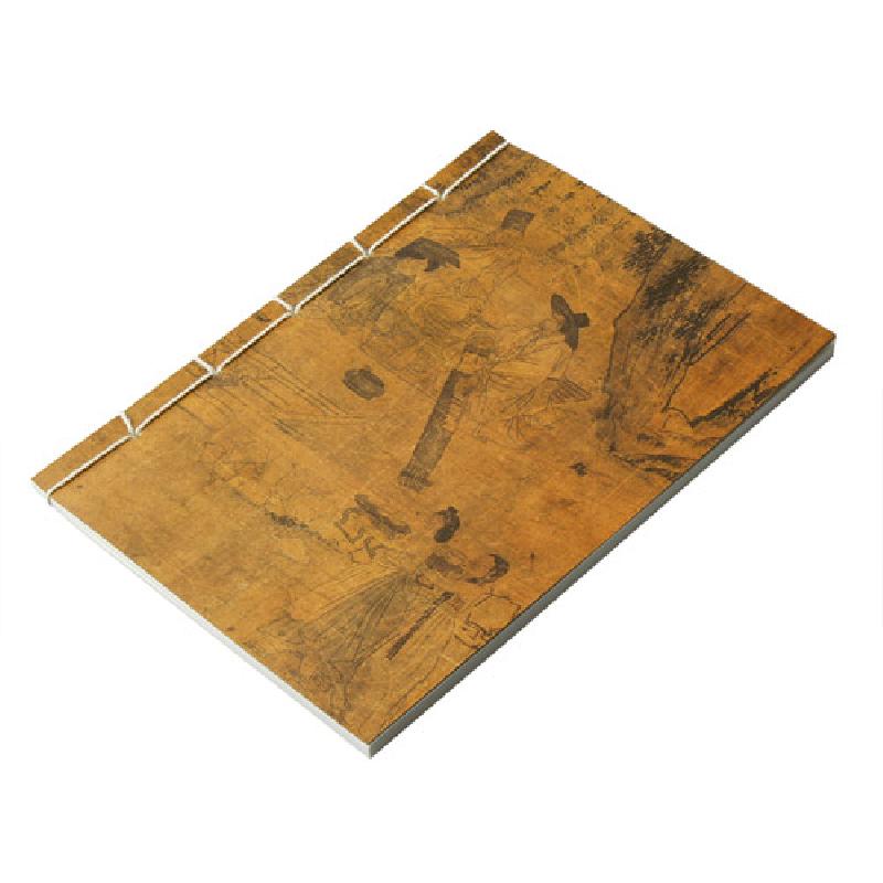 전면에 갈색 계열 선비 풍속화가 인쇄된 종이 표지와 흰색 실을 이용한 전통 제본 방식의 노트.