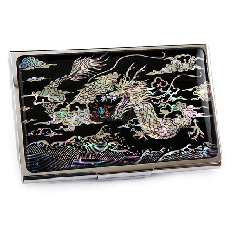 용 명함집 측면, 파도와 구름 사이 승천하는 용의 역동적인 자개 문양