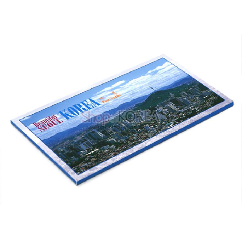 서울 전경 사진 인쇄와 푸른 하늘, 산과 도심 대비 색감이 돋보이는 직사각형 풍경 엽서.